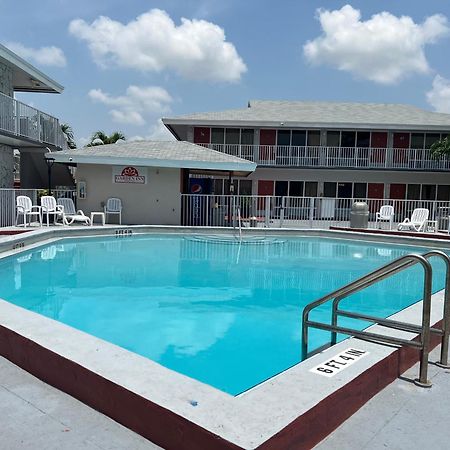 Garden Inn Homestead/Everglades/Gateway To Keys Экстерьер фото